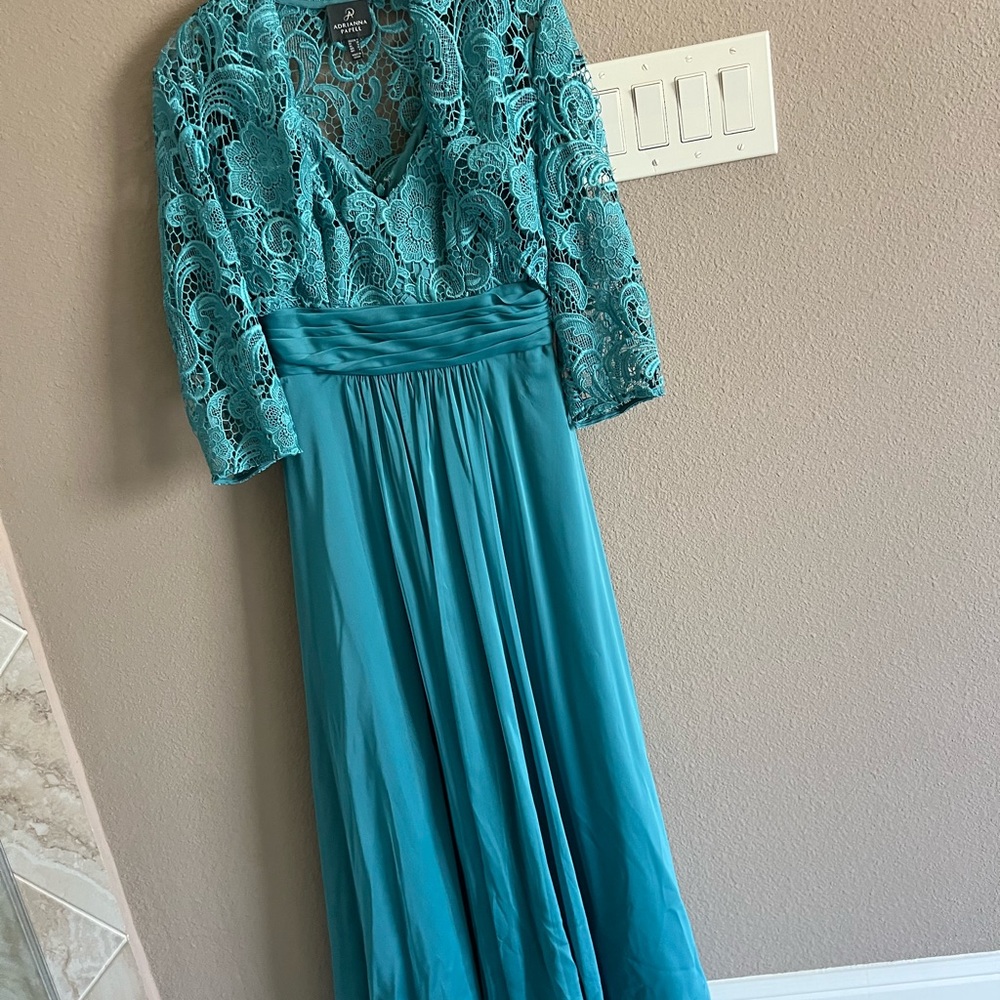 Gown, dress, worn once. Excellent condition